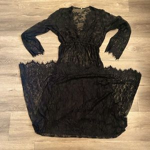 Black Beauty Lace Long Dress